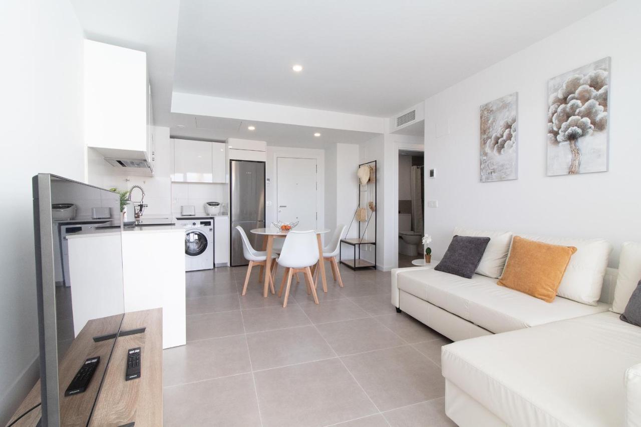 Global Properties, Apartamento Con Terraza Y Vistas A La Piscina En Gran Canet Canet d'En Berenguer Exteriör bild